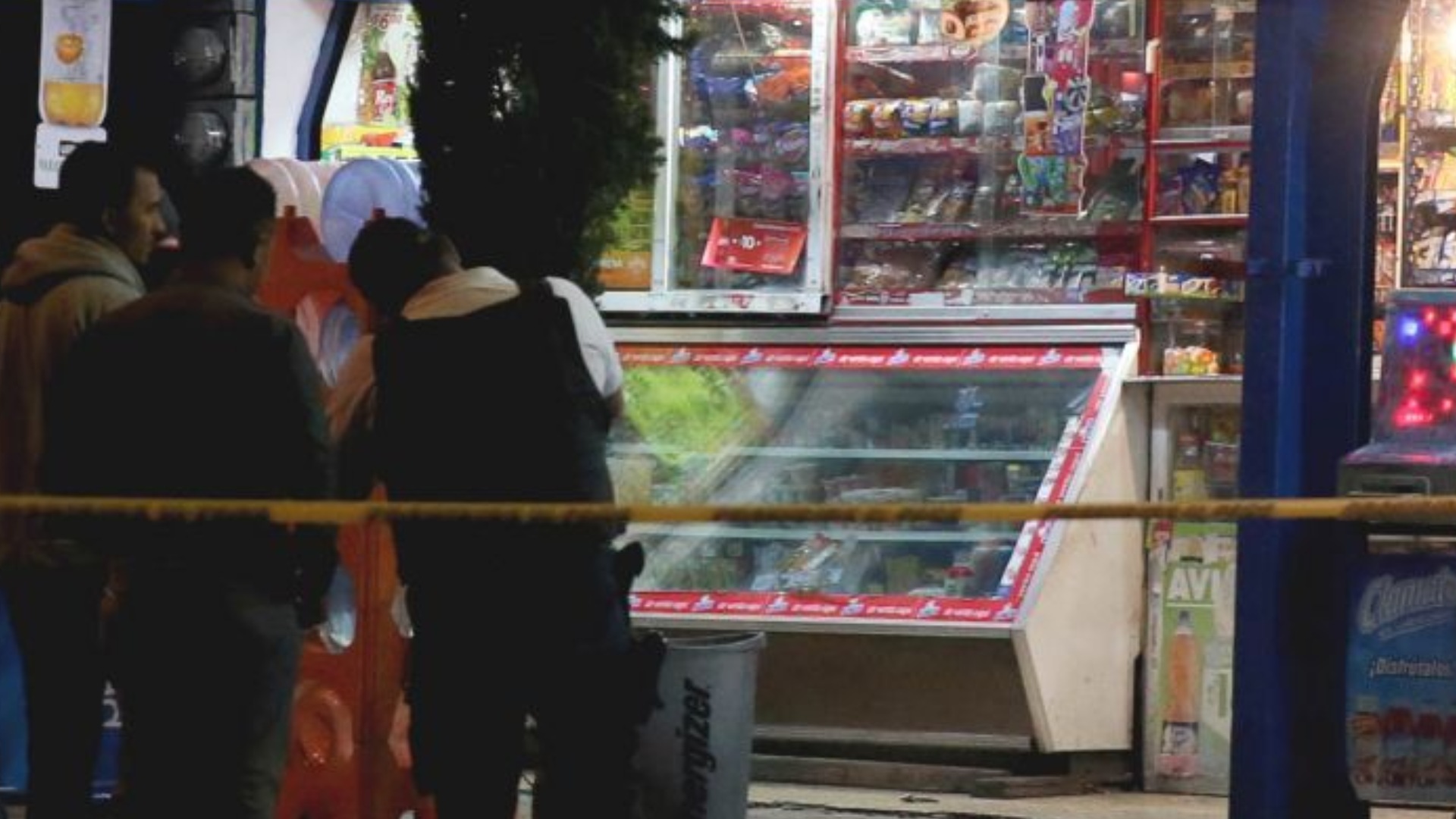 Hombre Golpea A Padre E Hijo Por No Pagar Lo Que Les Fió De Su Tienda N